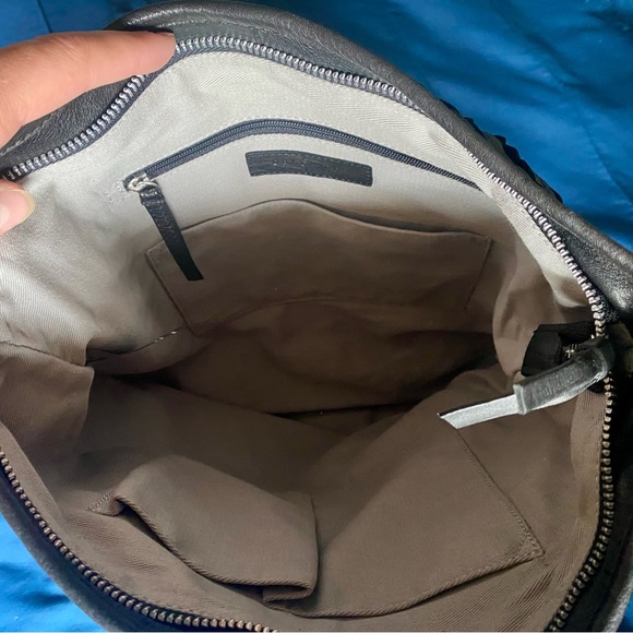 Day & Mood Genuine Black leather bag - Picture 4 of 5